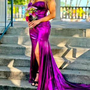 Selling my daughters prom dresses, Thank you for looking.
